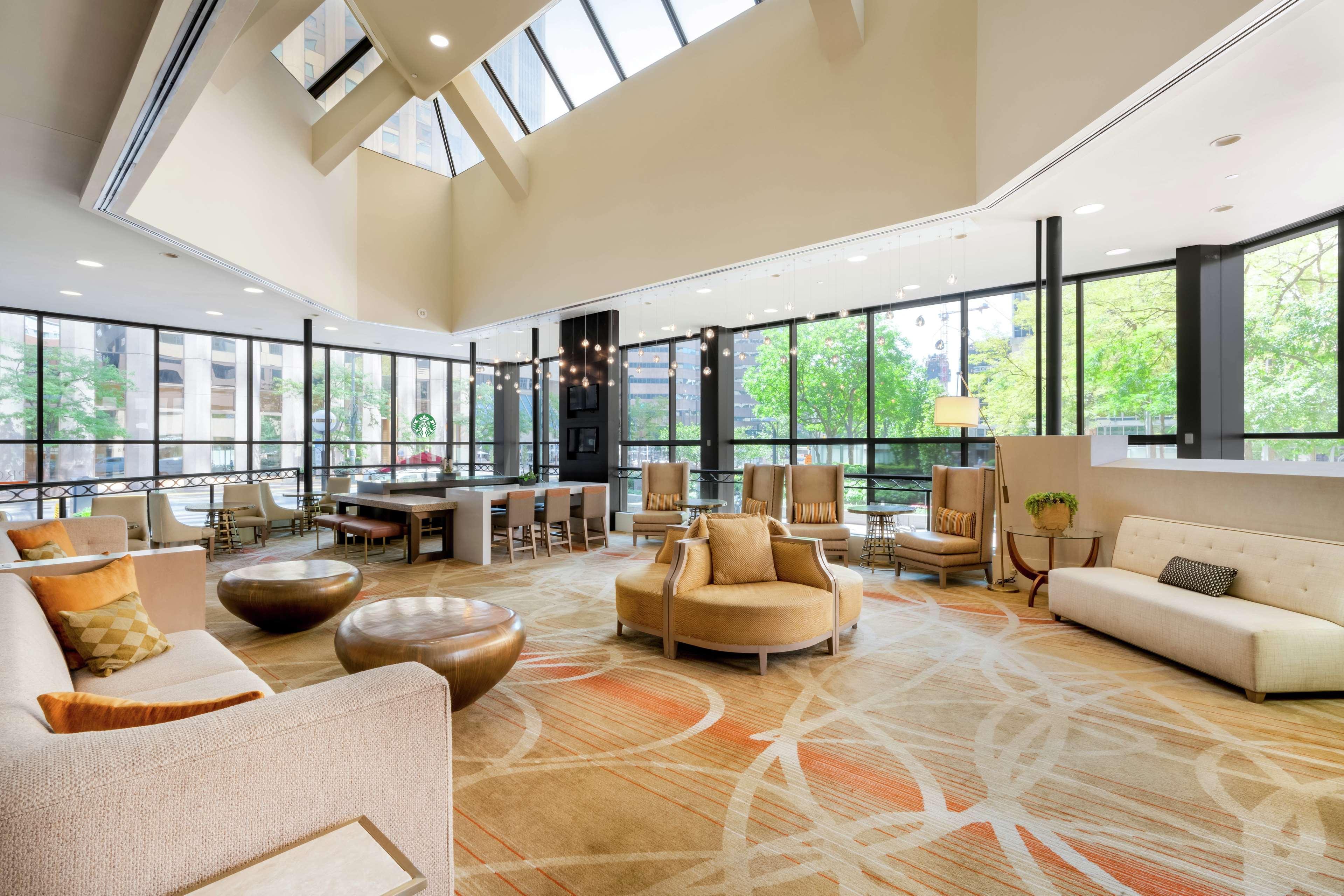 Hilton Denver City Center Bagian luar foto