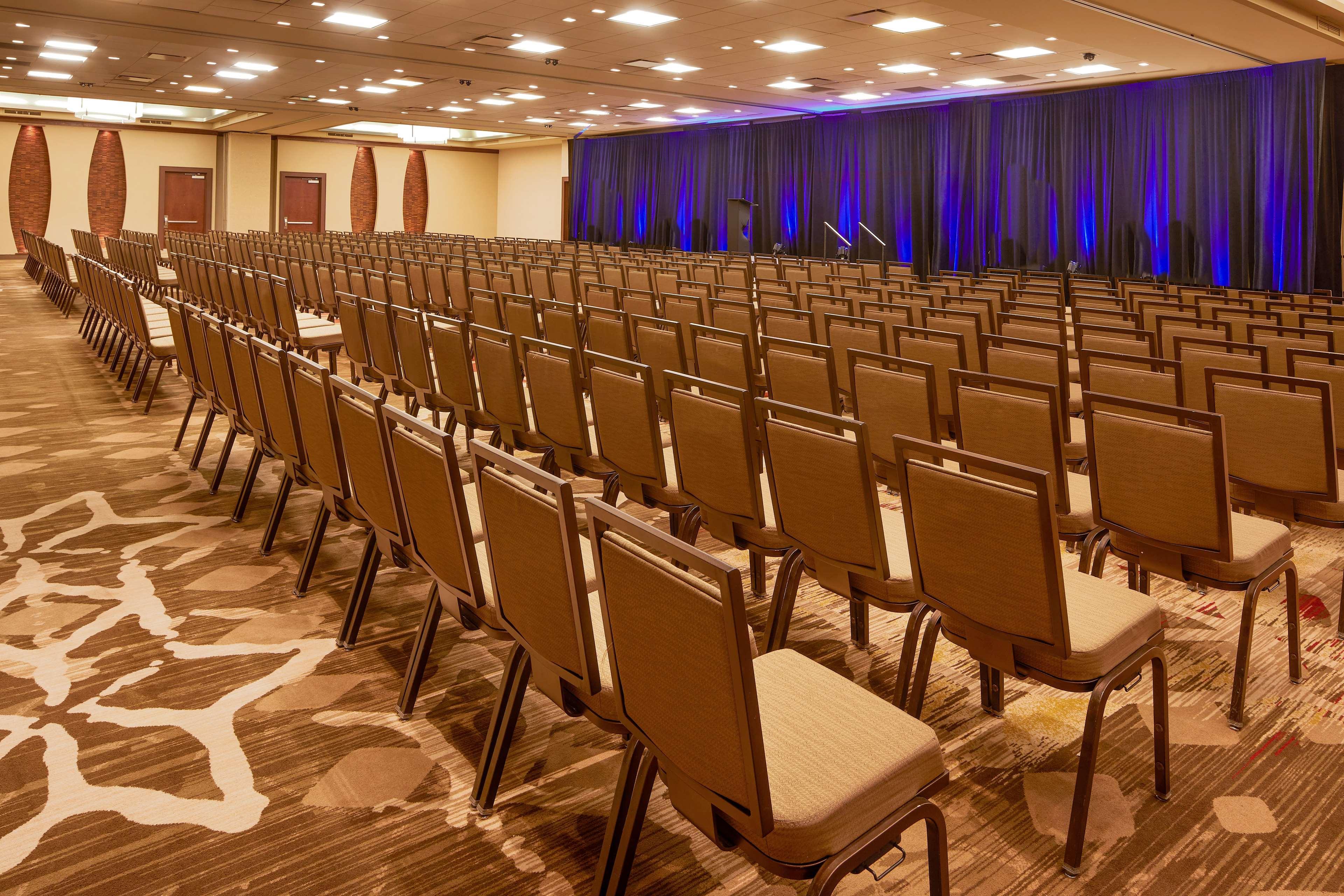 Hilton Denver City Center Bagian luar foto