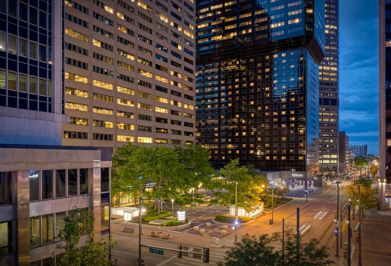 Hilton Denver City Center Bagian luar foto