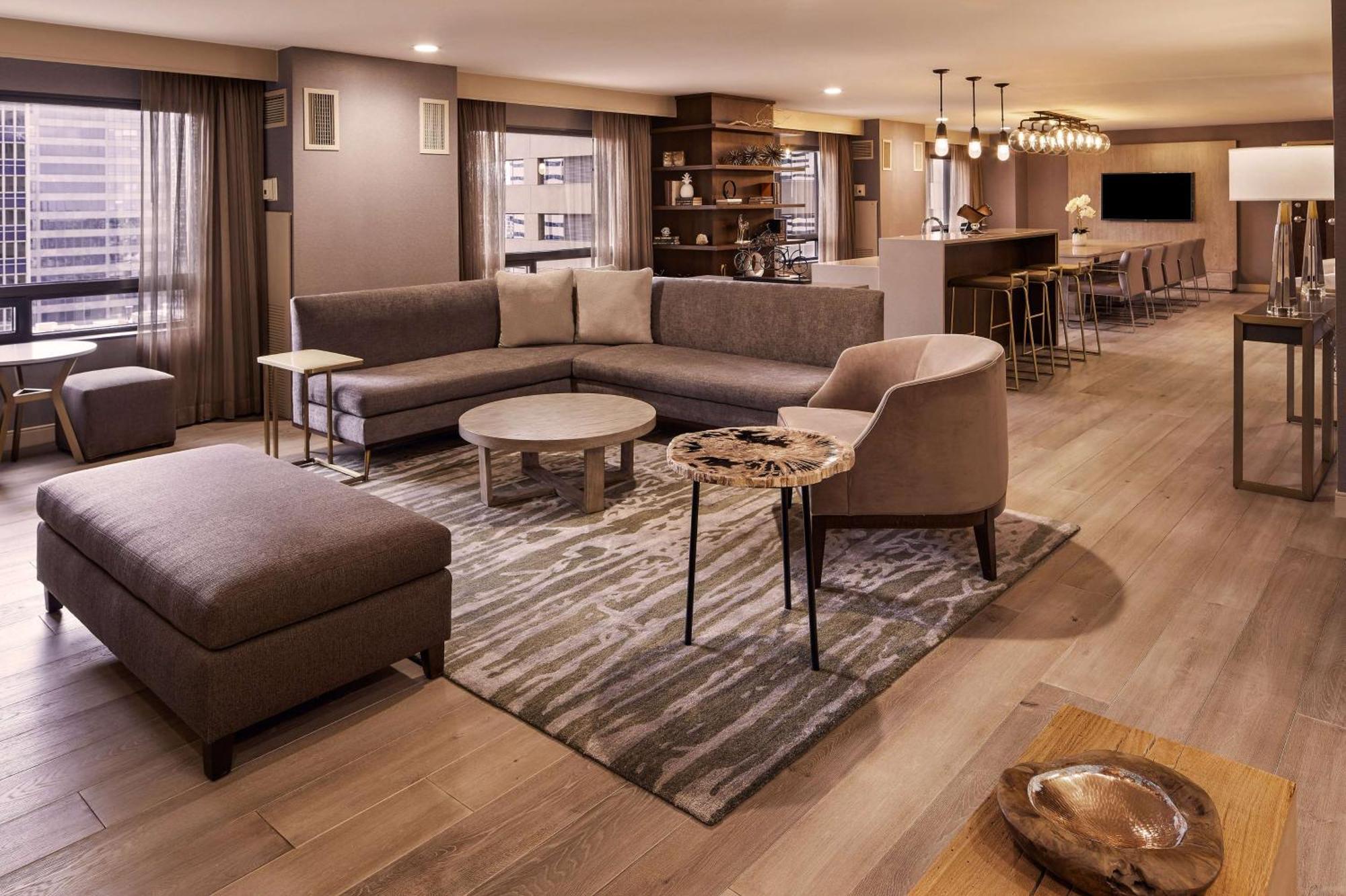 Hilton Denver City Center Bagian luar foto