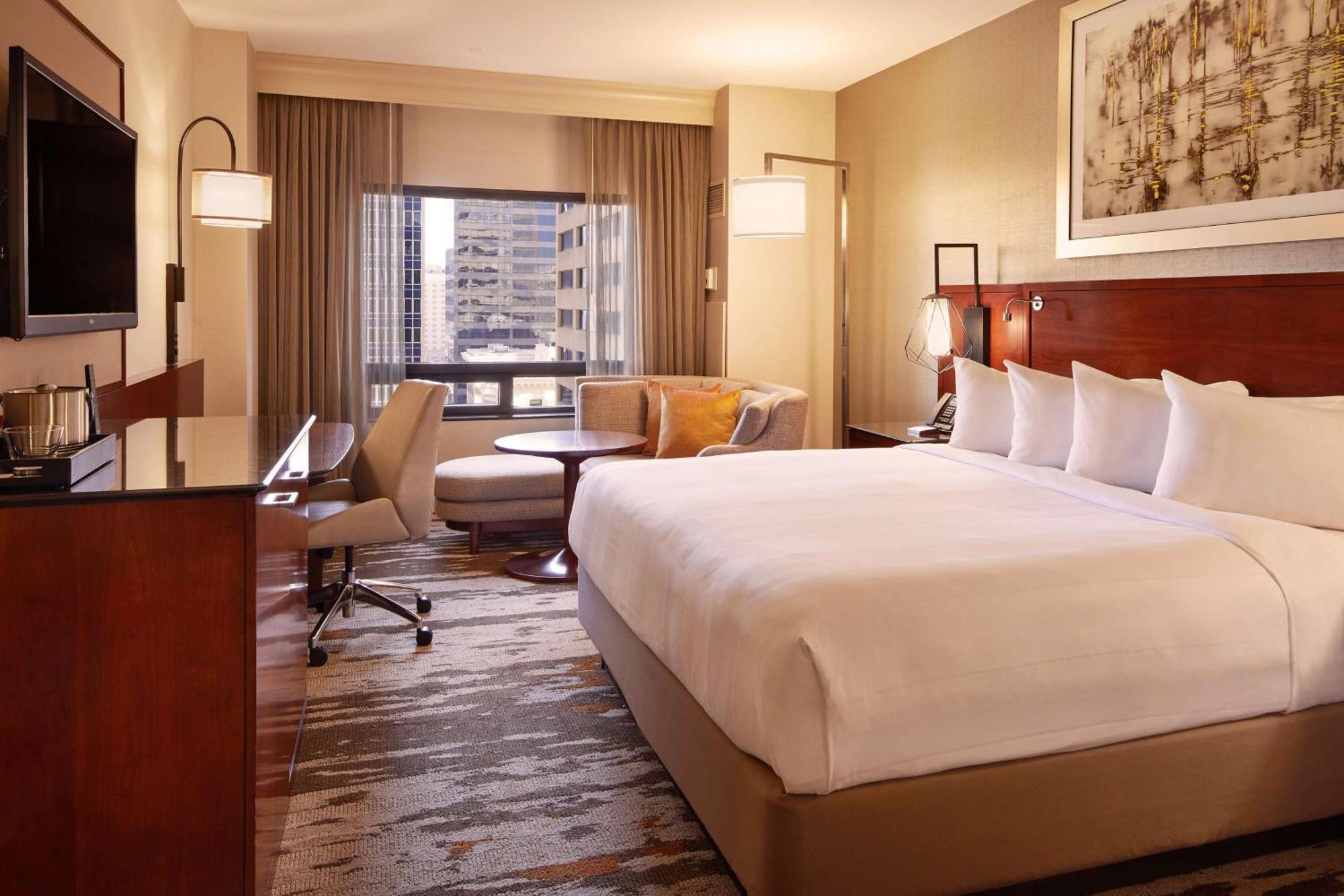 Hilton Denver City Center Bagian luar foto