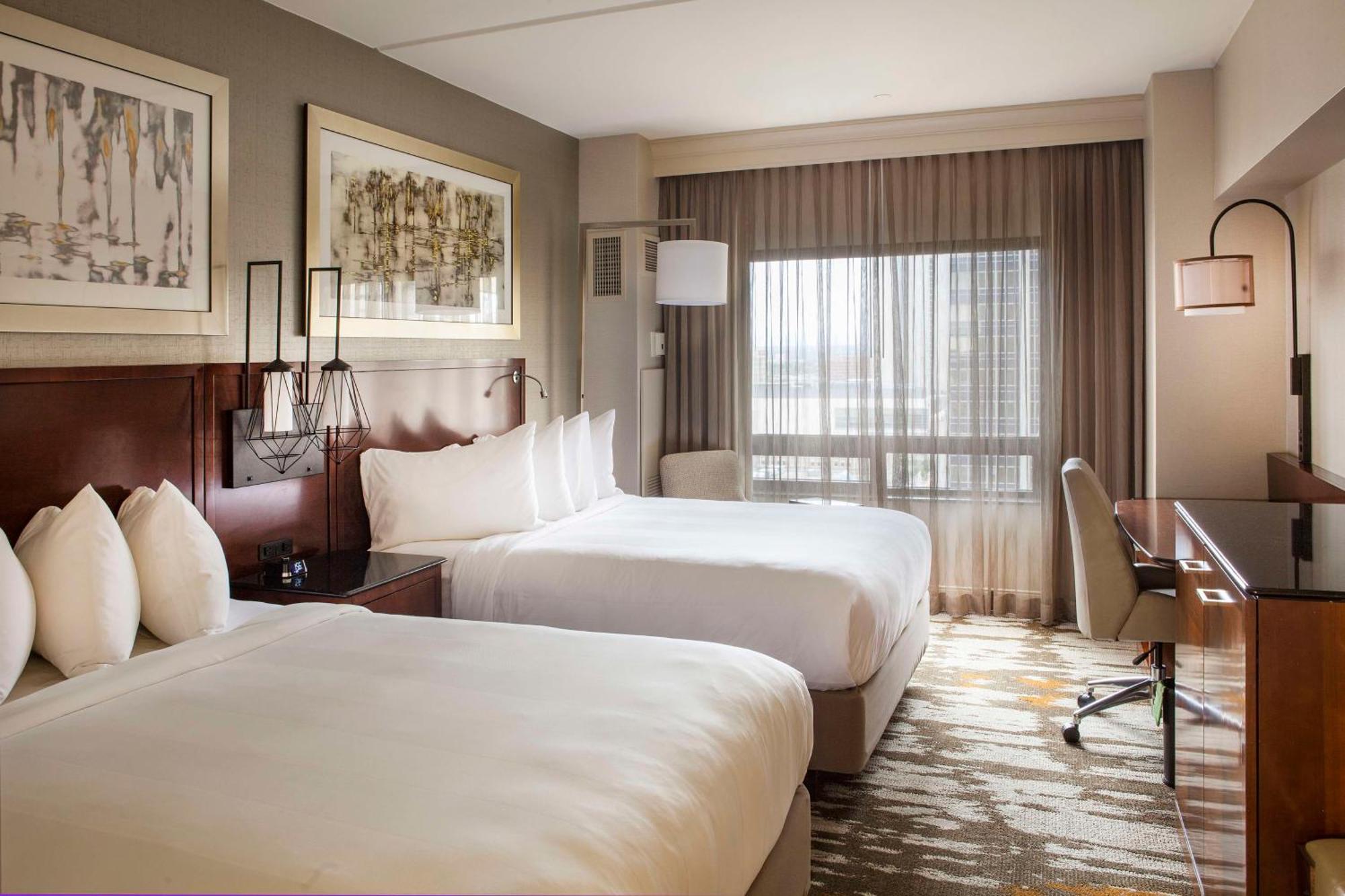 Hilton Denver City Center Bagian luar foto